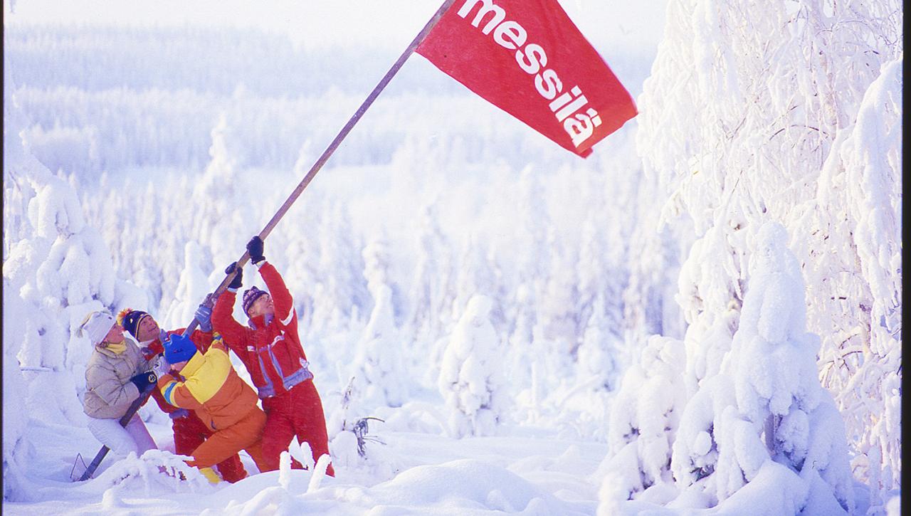 50-vuotias Messilä on aina ymmärtänyt tyylin merkityksen, kuten tämä 1980-luvun mainoskuva osoittaa.